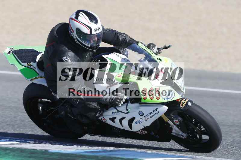 /Archiv-2024/02 29.01.-02.02.2024 Moto Center Thun Jerez/Gruppe gruen-green/965